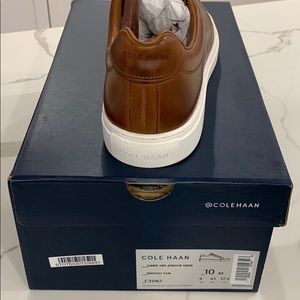Size 10 cole haan jensen sneaker. In box.